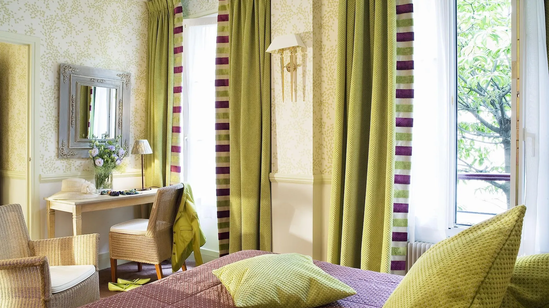 Hotel D'albion